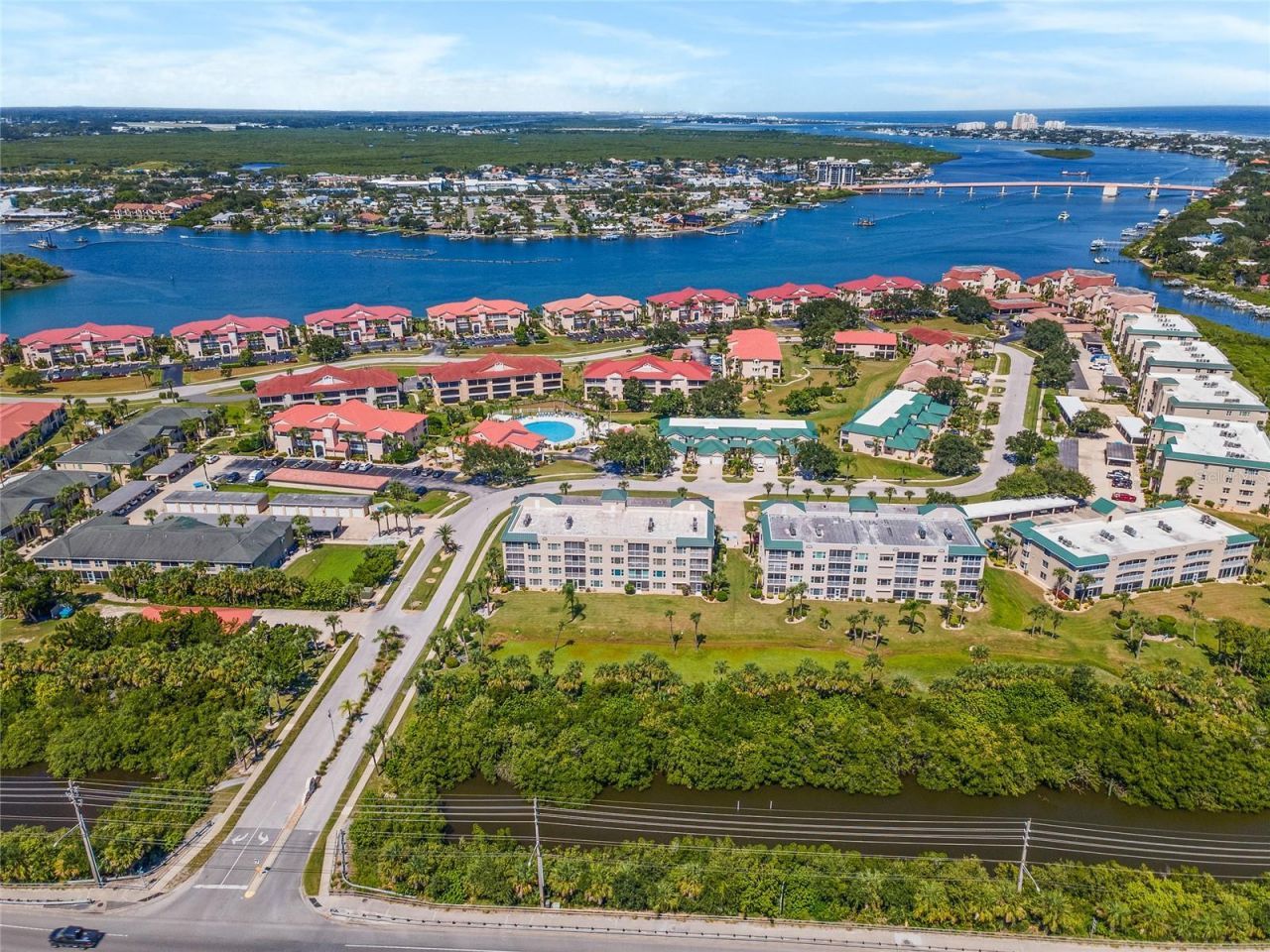 426 Bouchelle Drive, Unit 301, New Smyrna Beach, FL 32169 Photo