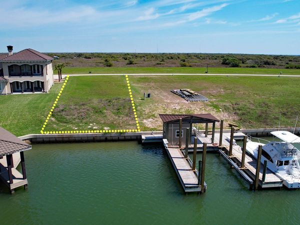 LOT 211 E Burgundy Bay, Port O'Connor, TX 77982