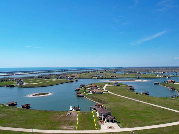 LOT 211 E Burgundy Bay, Port O'Connor, TX 77982