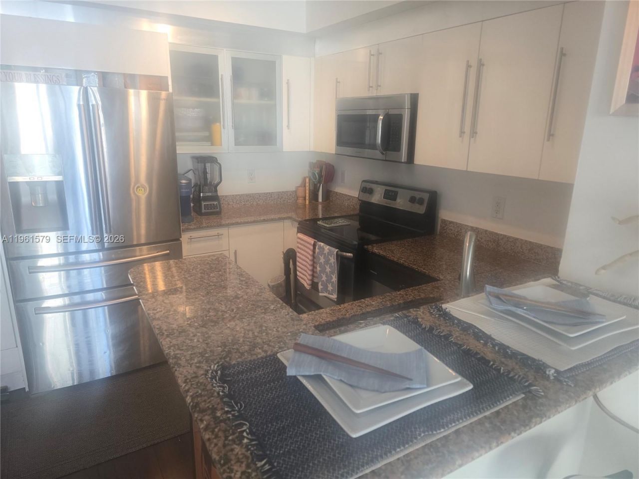 335 S Biscayne Blvd, Unit 3400, Miami, FL 33131 Photo