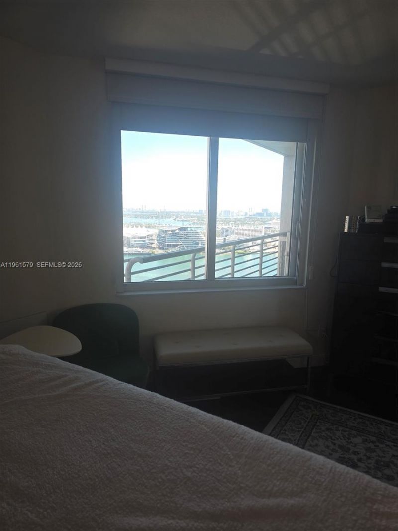 335 S Biscayne Blvd, Unit 3400, Miami, FL 33131 Photo