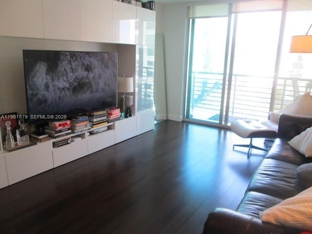 335 S Biscayne Blvd, Unit 3400, Miami, FL 33131 Photo