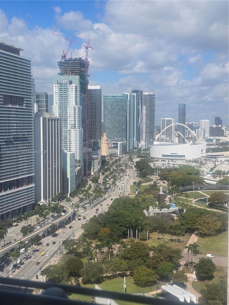 335 S Biscayne Blvd, Unit 3400, Miami, FL 33131 Photo