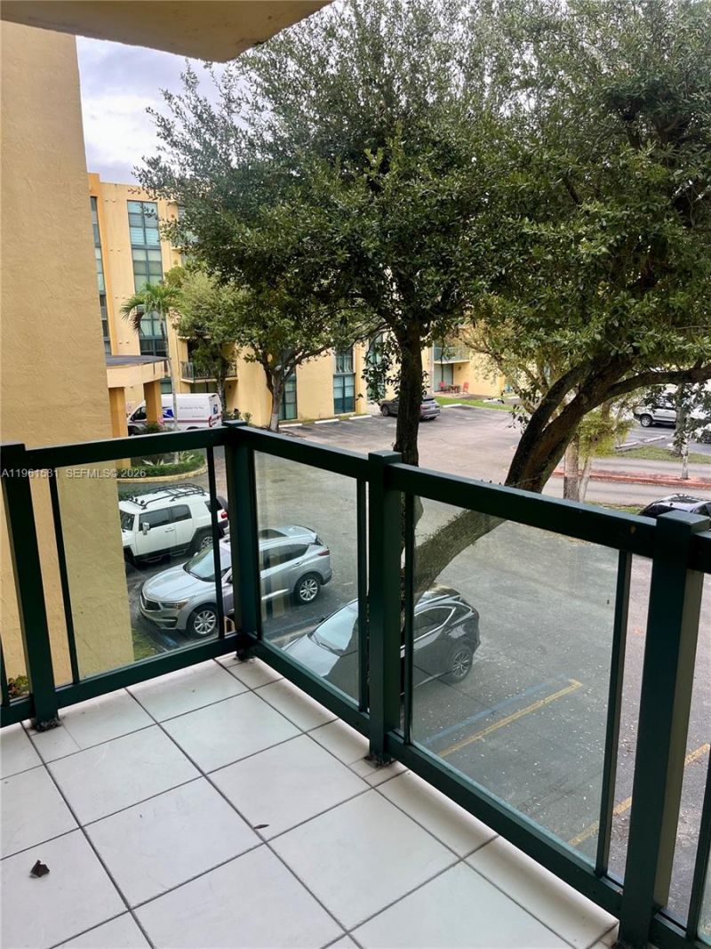 11800 SW 18th St, Unit 307-4, Miami, FL 33175 Photo