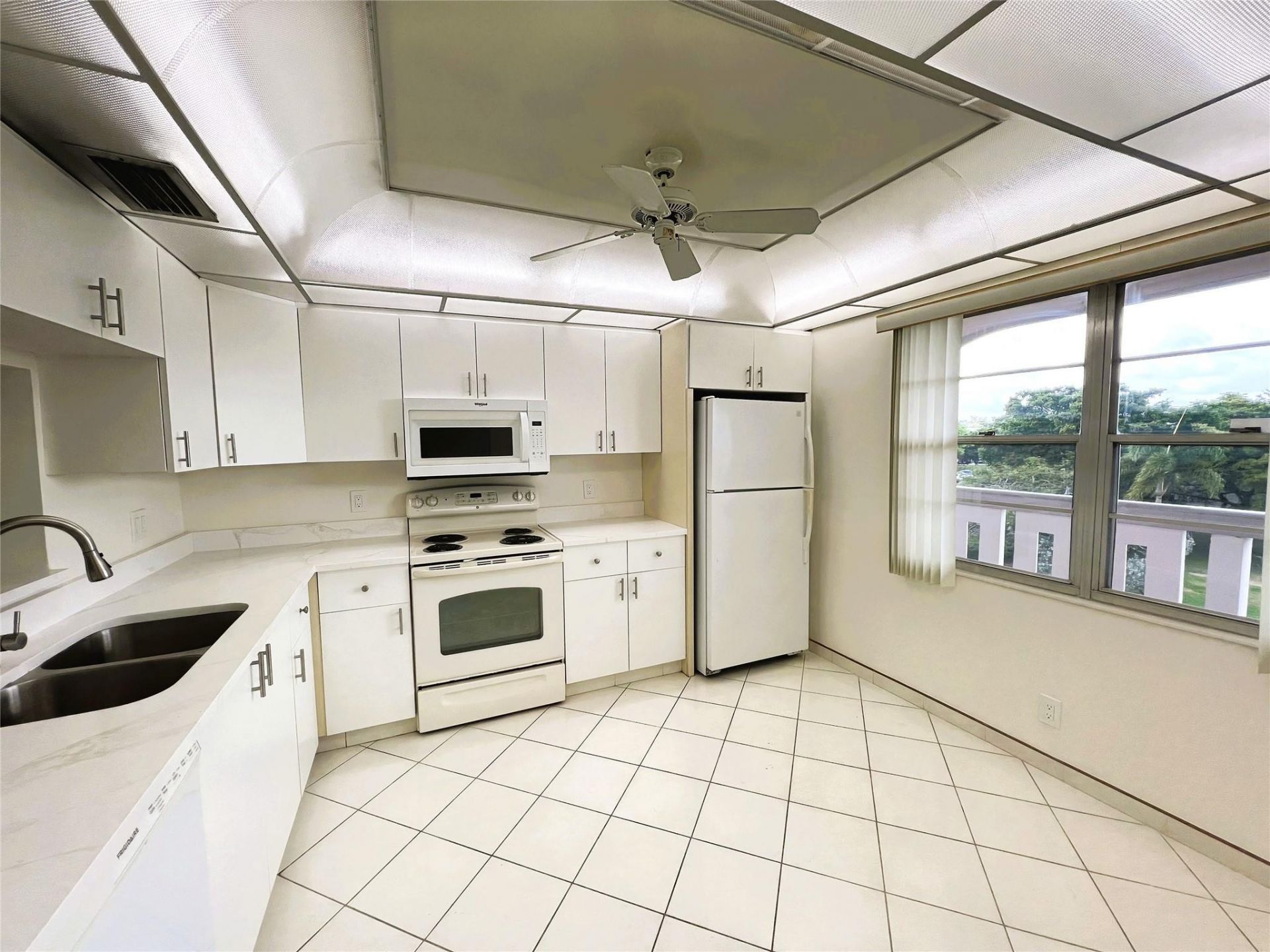 3303 Aruba Way, Unit E-4, Coconut Creek, FL 33066 Photo