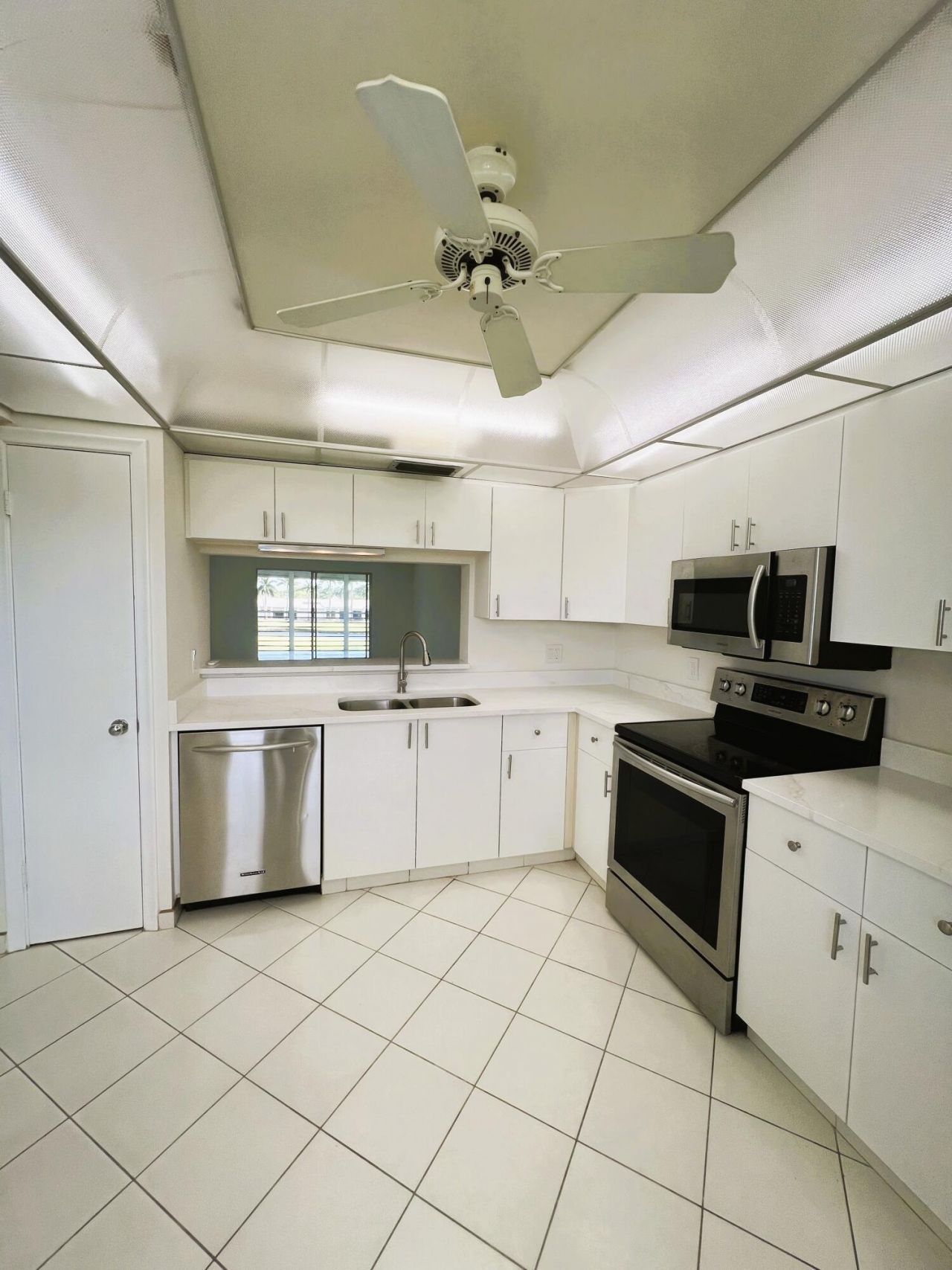3303 Aruba Way, Unit E-4, Coconut Creek, FL 33066 Photo