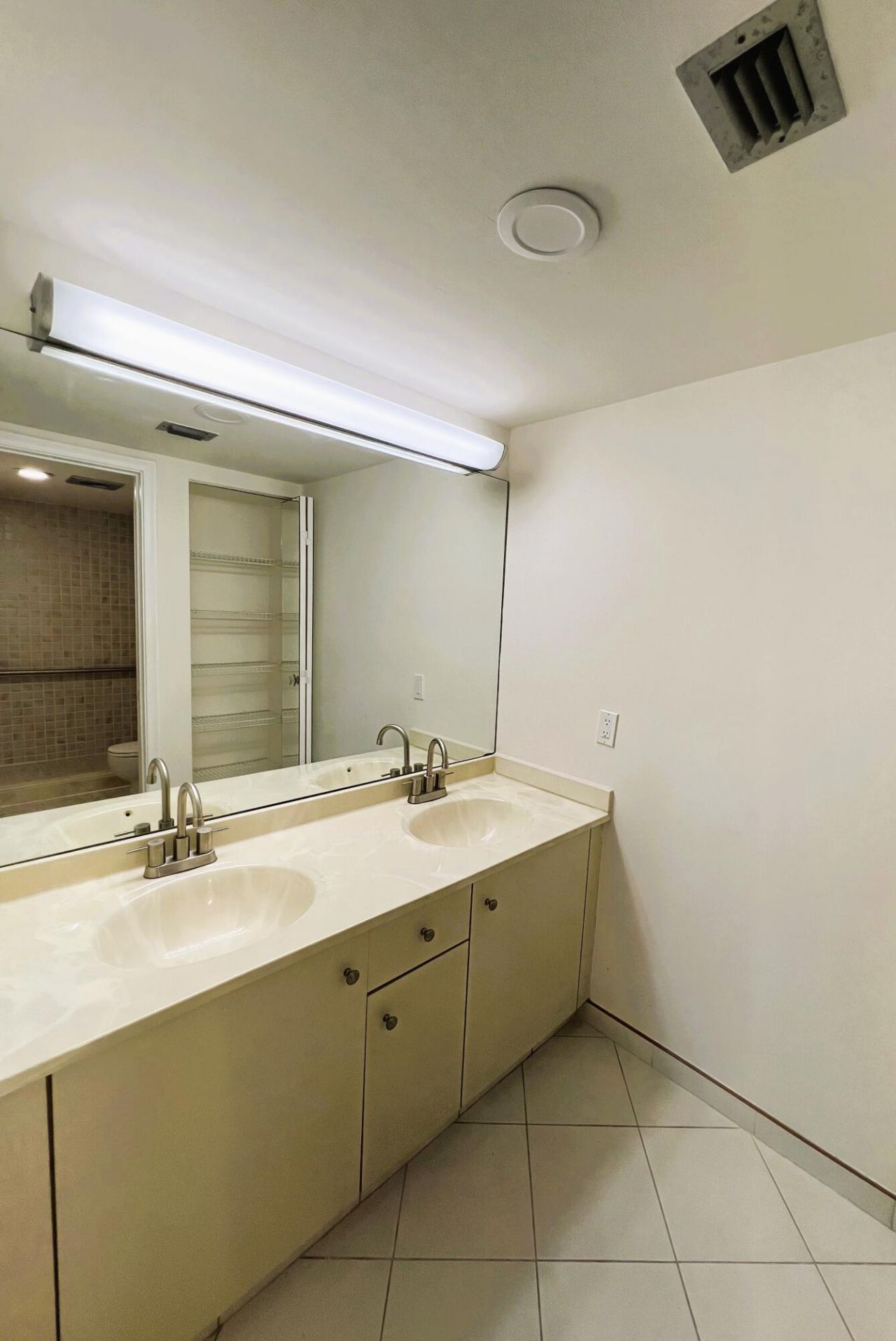 3303 Aruba Way, Unit E-4, Coconut Creek, FL 33066 Photo