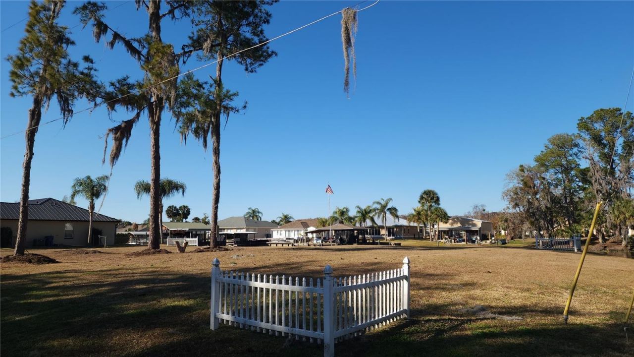 1620 River Road, Astor, FL 32102 Photo