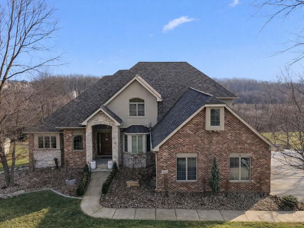 8955 Hillside Drive, St. John, IN 46373