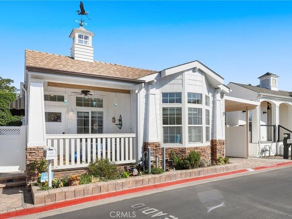 252 Mayflower Drive, Newport Beach, CA 92660