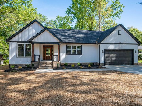 110 Johnson Lane, Cherryville, NC 28021
