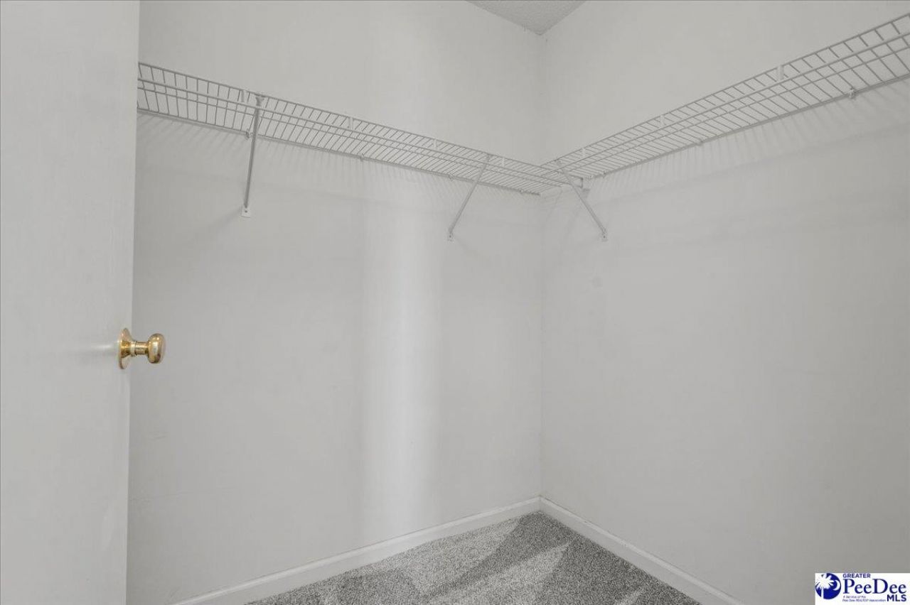 1126 Third Loop E Photo 22