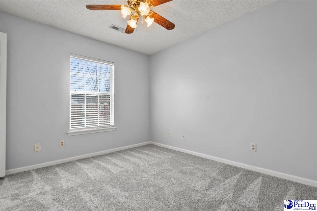 1126 Third Loop E Photo 24