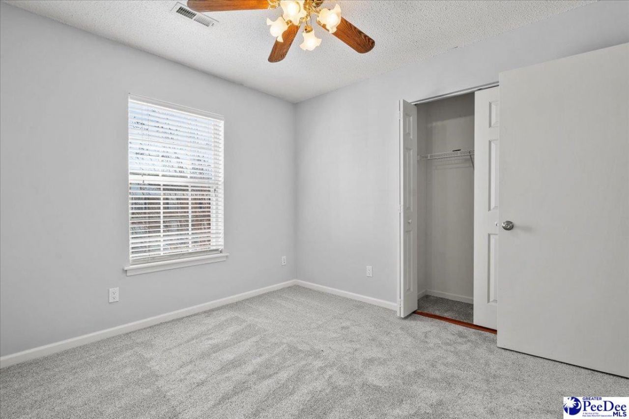 1126 Third Loop E Photo 27