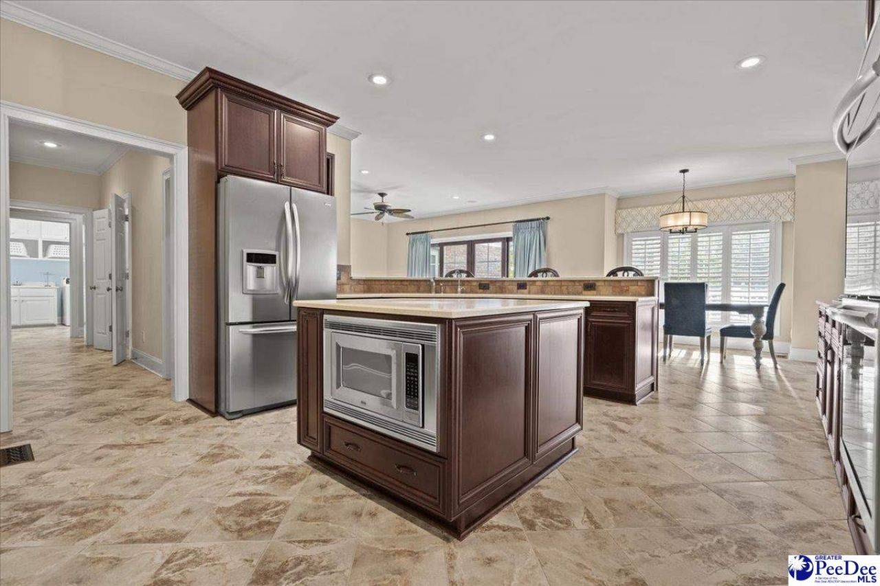 2508 Parsons Gate Photo 18