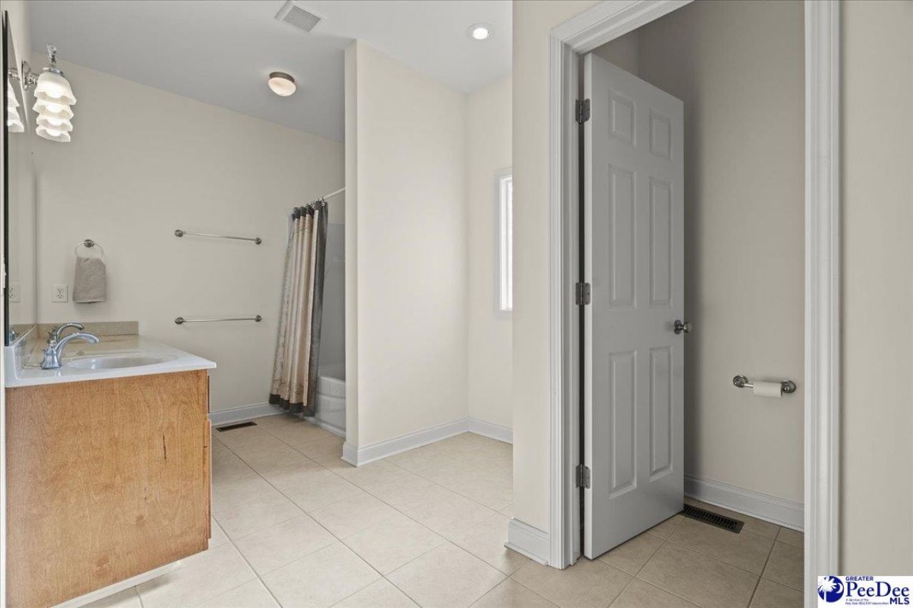 2508 Parsons Gate Photo 54