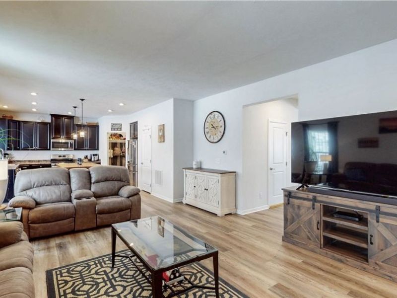 2341 Sweetberry Circle, Ravenna, OH 44266 Photo 9