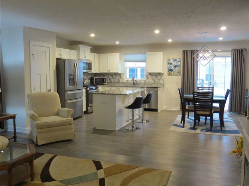 110 Beaver Creek Trl., Amherst, OH 44001 Photo 3