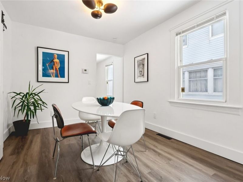 1026 Auburn Avenue, Cleveland, OH 44113 Photo 11