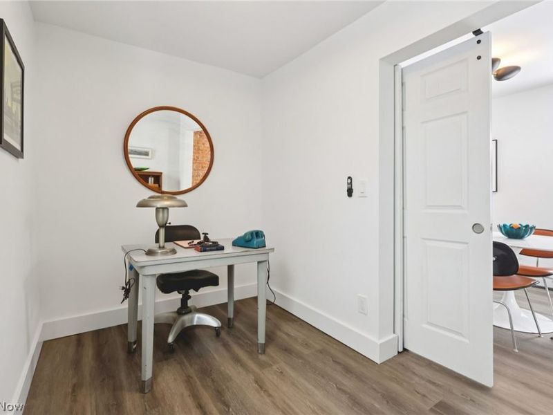 1026 Auburn Avenue, Cleveland, OH 44113 Photo 25