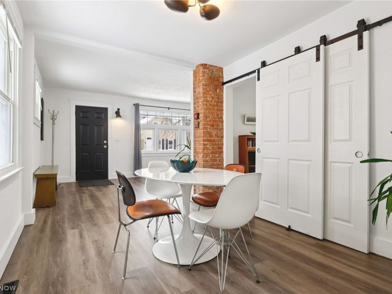 1026 Auburn Avenue, Cleveland, OH 44113 Photo 9