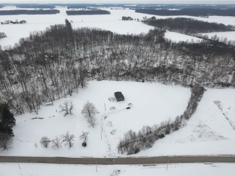 937 Chenango Road, Wakeman, OH 44889 Photo 1