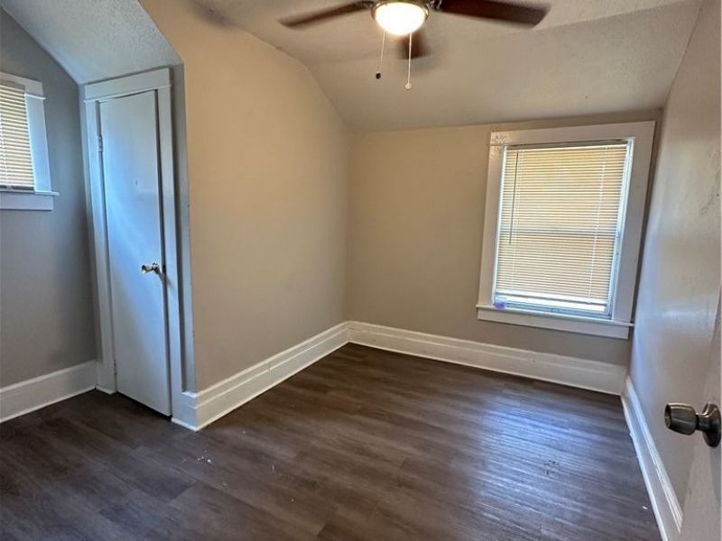 2001 Willowdale Avenue, Cleveland, OH 44109 Photo 14