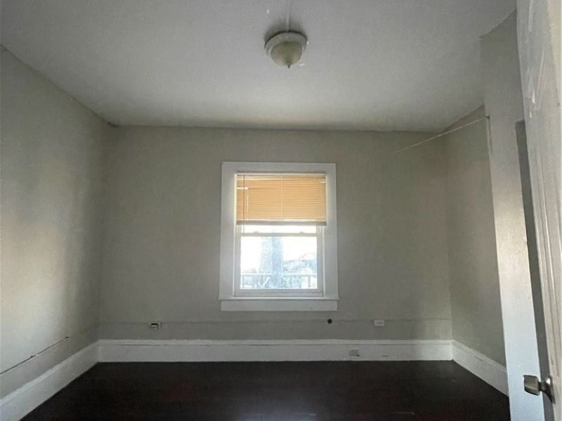 2001 Willowdale Avenue, Cleveland, OH 44109 Photo 3