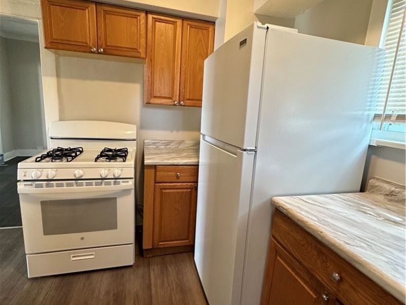 2001 Willowdale Avenue, Cleveland, OH 44109 Photo 8