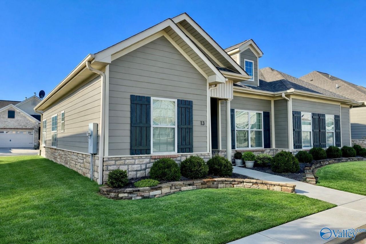 13 Timbers Main Se, Unit 15, Brownsboro, AL 35741 Main Photo