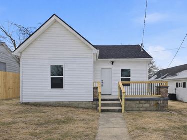 233 E Washington Street, Winchester, KY 40391