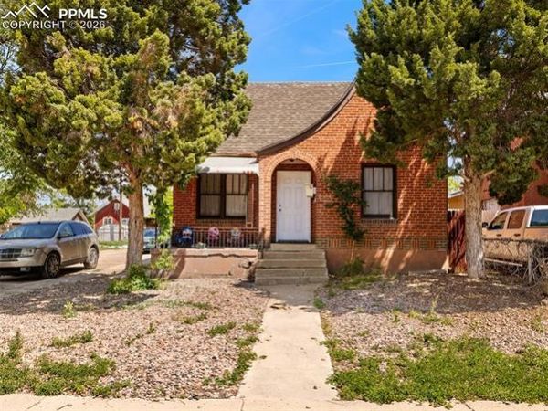 1109 E 8th Street, Pueblo, CO 81001