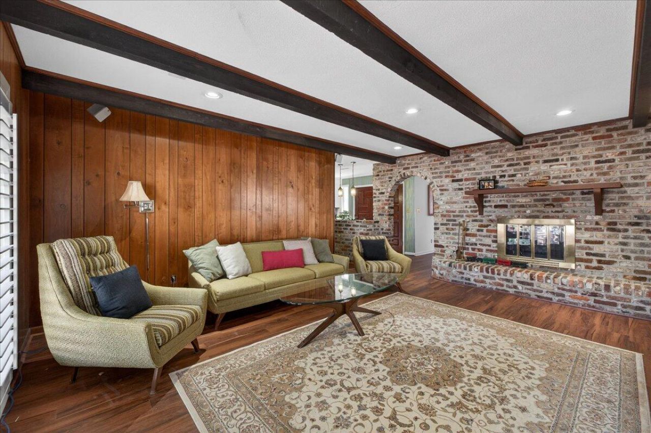 124 Land O Pines Circle Photo 10