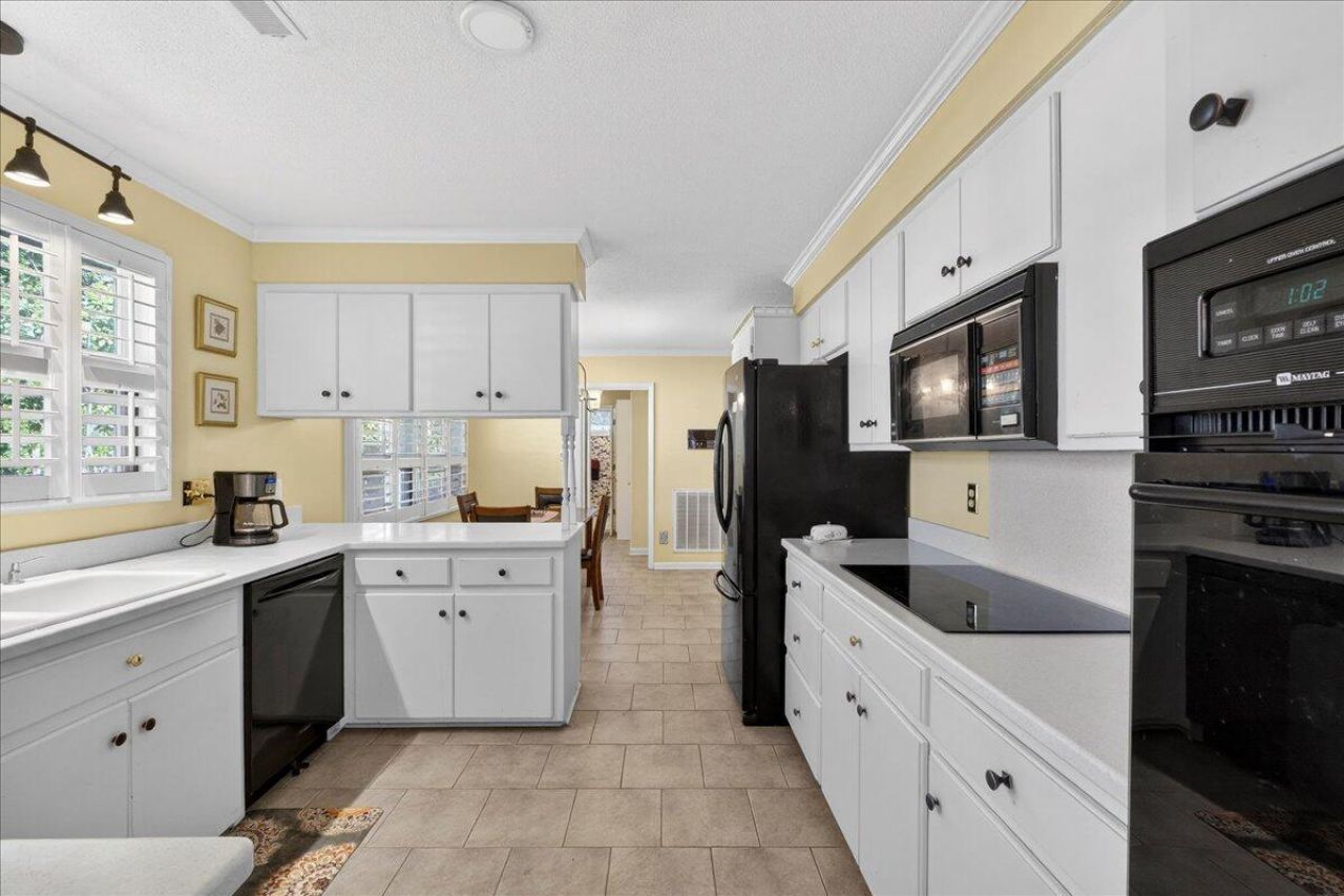 124 Land O Pines Circle Photo 16