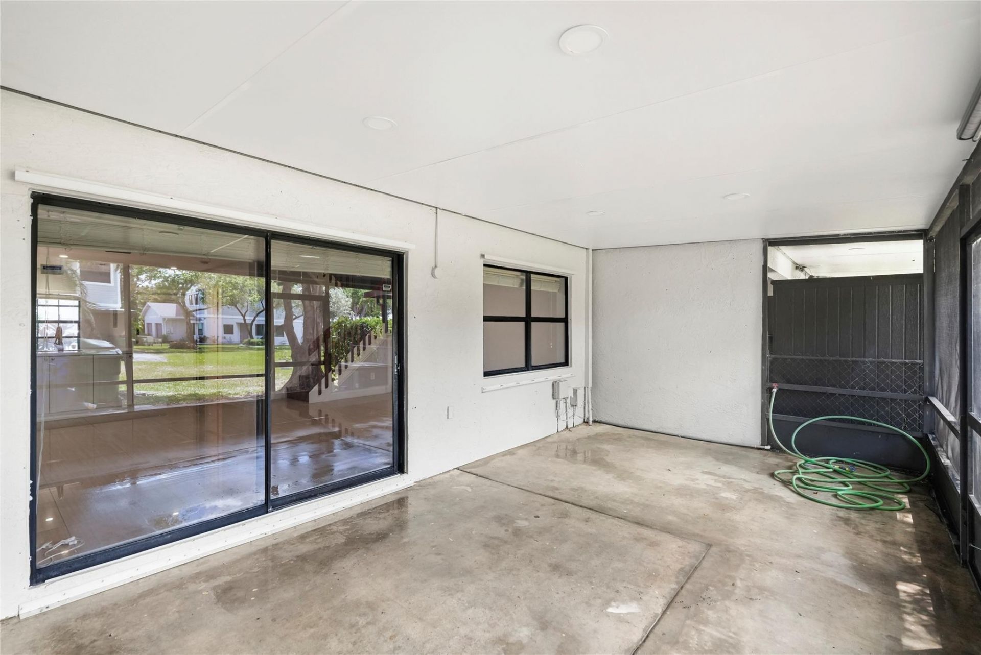 510 NW 103rd Terrace, Unit 510, Pembroke Pines, FL 33026 Photo