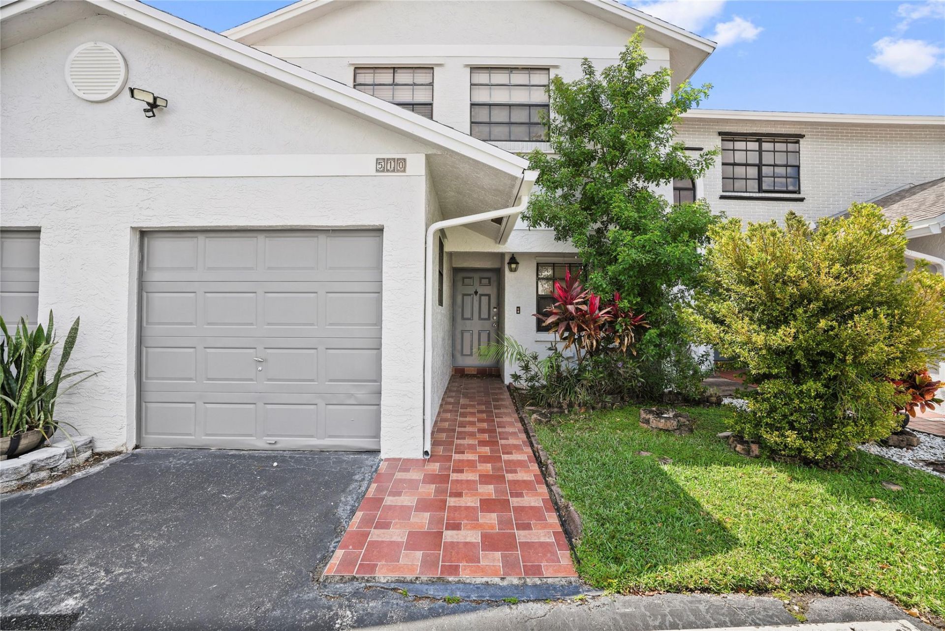 510 NW 103rd Terrace, Unit 510, Pembroke Pines, FL 33026 Photo