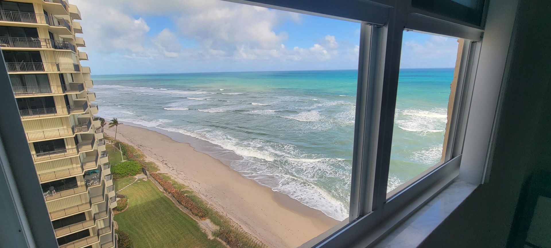 5440 N Ocean Drive, Unit 1204, Singer Island, FL 33404 Photo