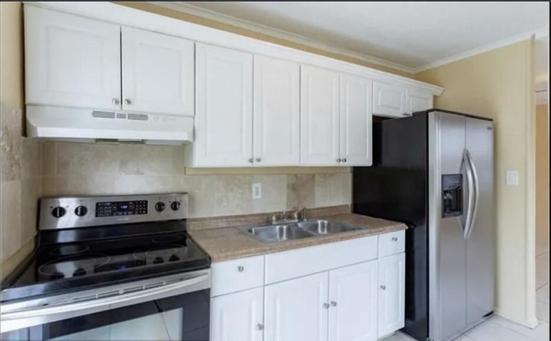 808 W 4th Street W, Riviera Beach, FL 33404 Photo