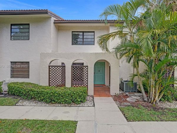21785 Cypress Drive, Unit 46c, Boca Raton, FL 33433
