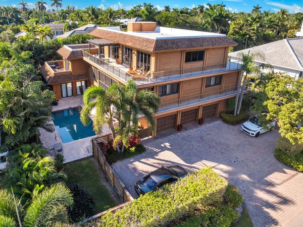 122 Andrews Avenue, Unit 1-A, Delray Beach, FL 33483