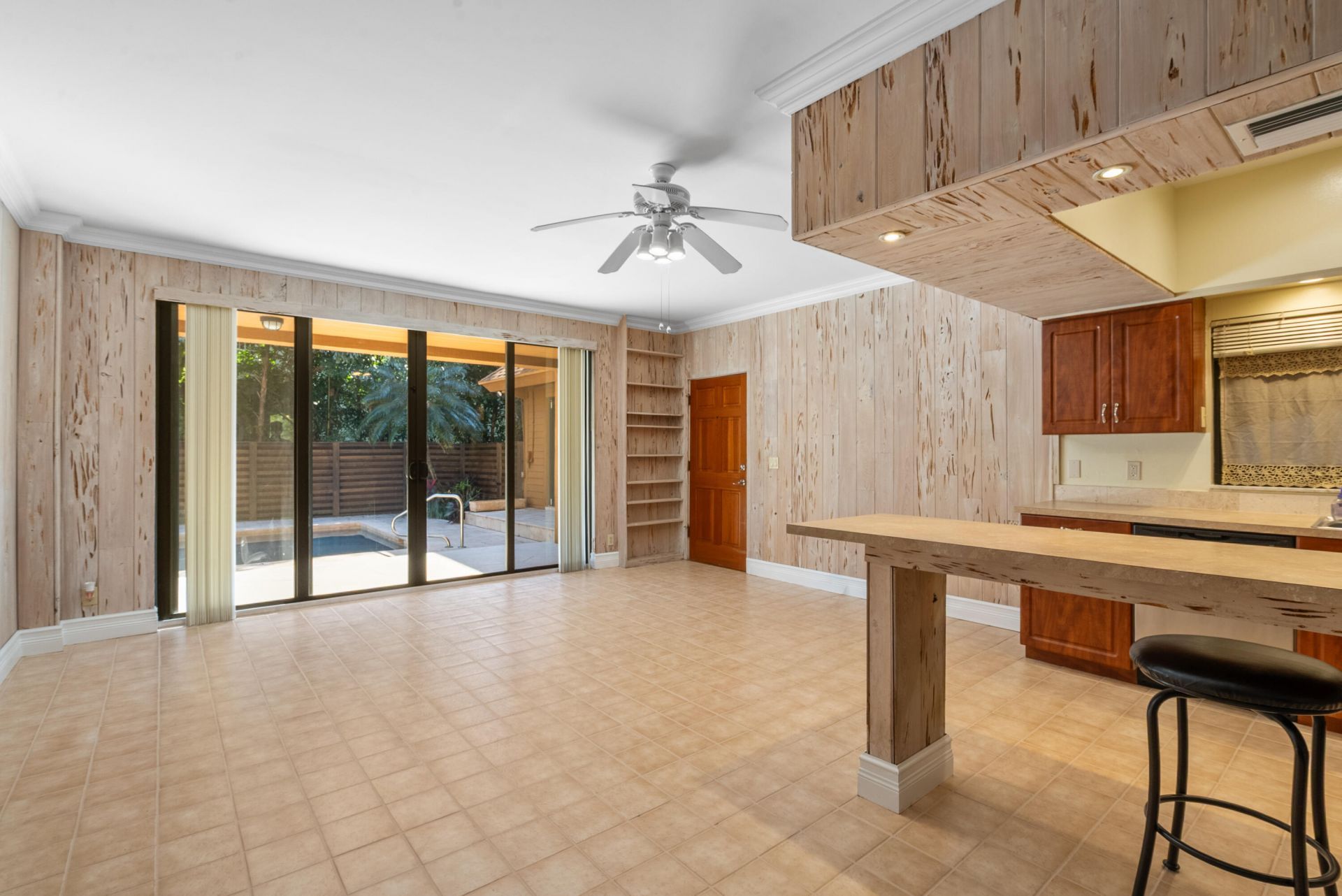 122 Andrews Avenue, Unit 1-A, Delray Beach, FL 33483 Photo