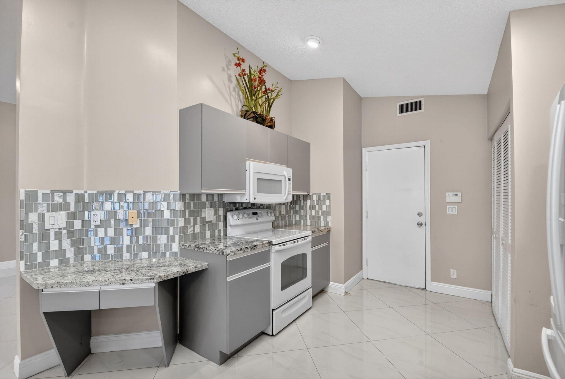 7891 Sailing Shores Terrace, Unit 7891, Boynton Beach, FL 33437 Photo