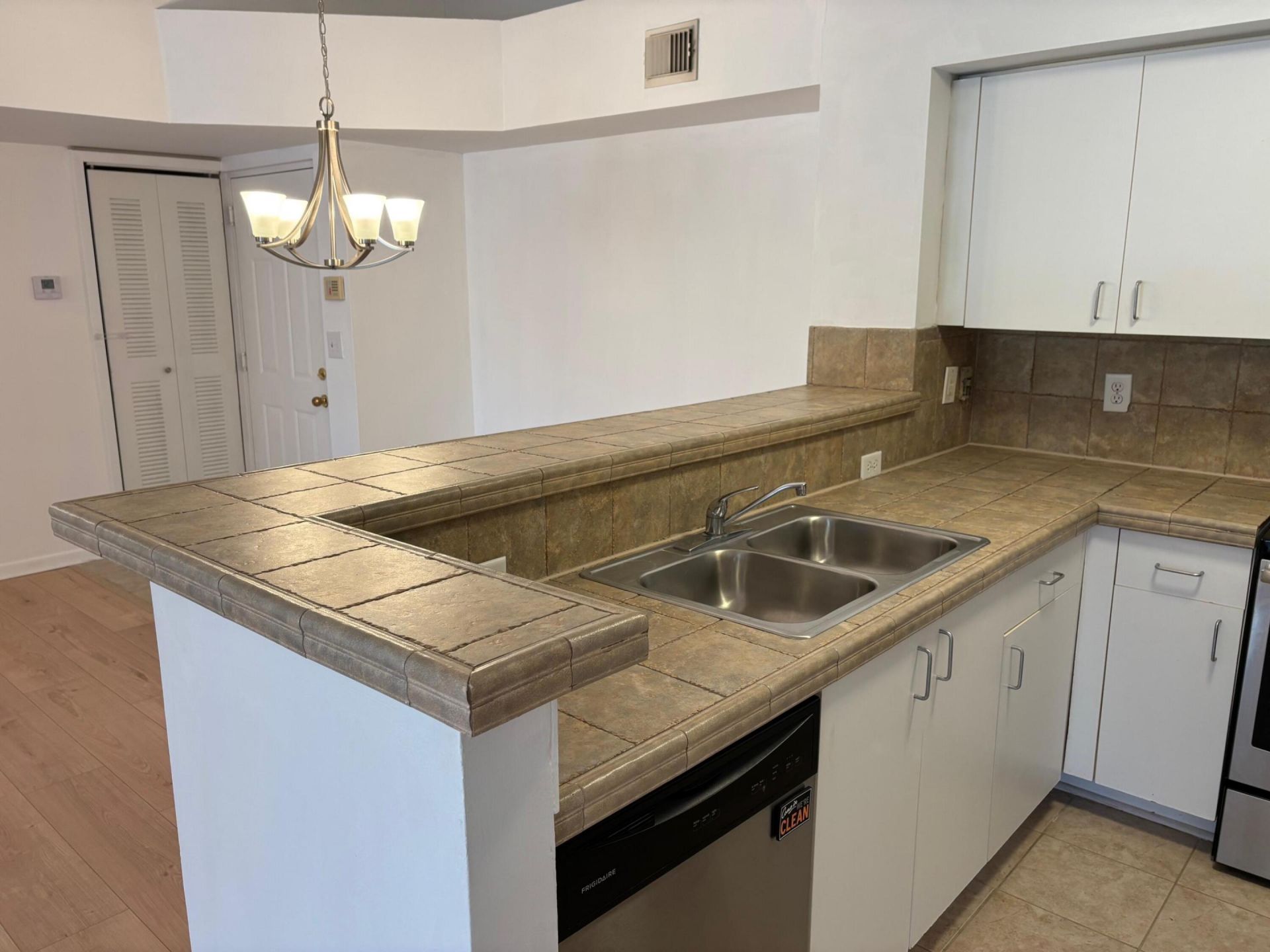 1755 Village Boulevard, Unit 304, West Palm Beach, FL 33409 Photo