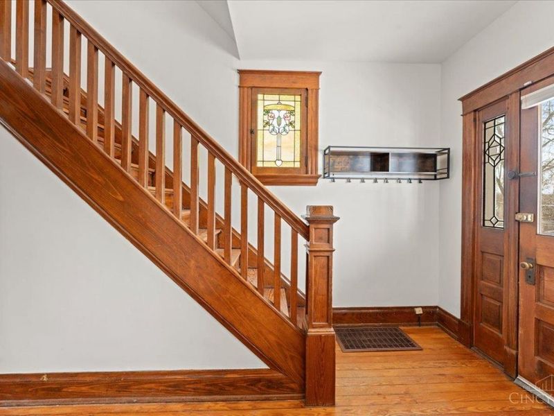 3114 Murdock Avenue, Cincinnati, OH 45205 Photo 3