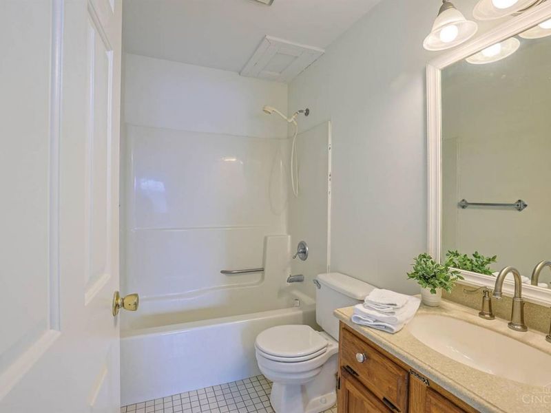 9325 Loveland Madeira Road, Unit A, Symmes Township, OH 45242 Photo 19