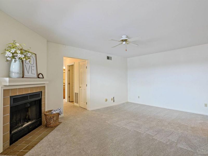 9325 Loveland Madeira Road, Unit A, Symmes Township, OH 45242 Photo 8