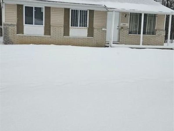 2106 Janice Drive, Flint, MI 48504