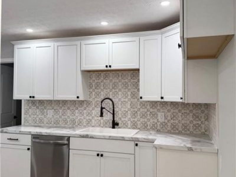 124 Ankara Avenue, Brookville, OH 45309 Photo 2