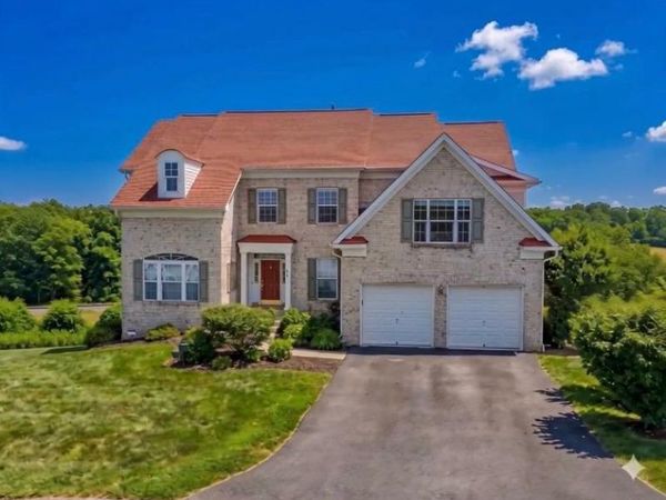 48 FIELD CREST COURT, SHEPHERDSTOWN, WV 25443