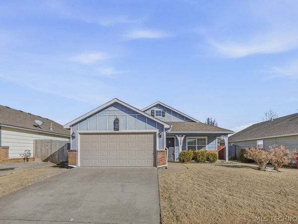 11089 N 115th East Avenue, Owasso, OK 74055